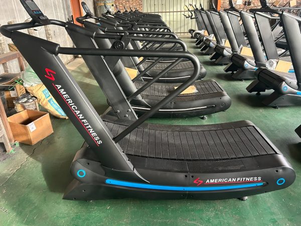 Curved Commercial Manual Treadmill with High Magnetic Resistance Adjustment