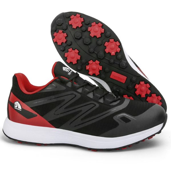 Golf shoe