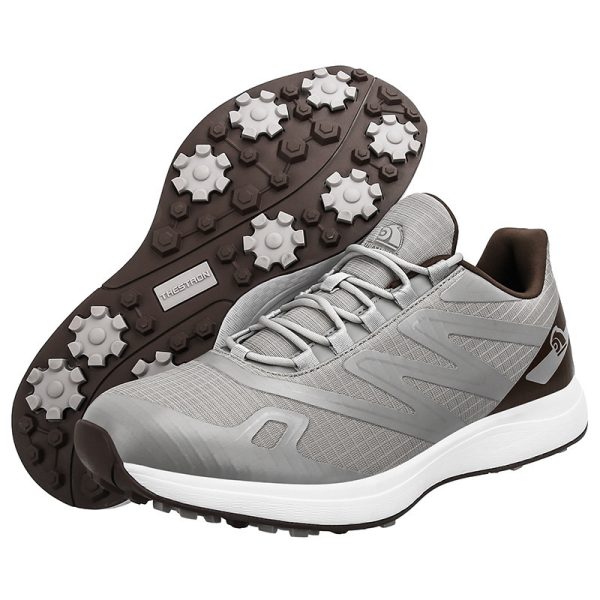 Golf shoe